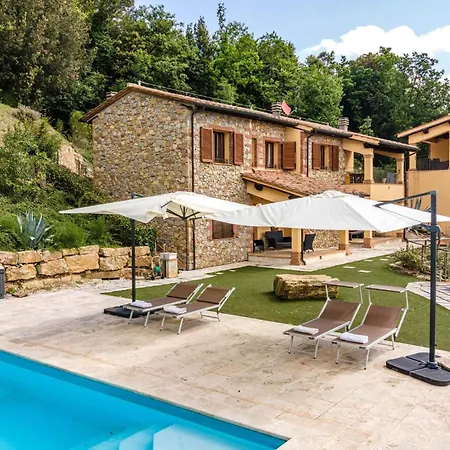 Apartment In Monteverdi Marittimo